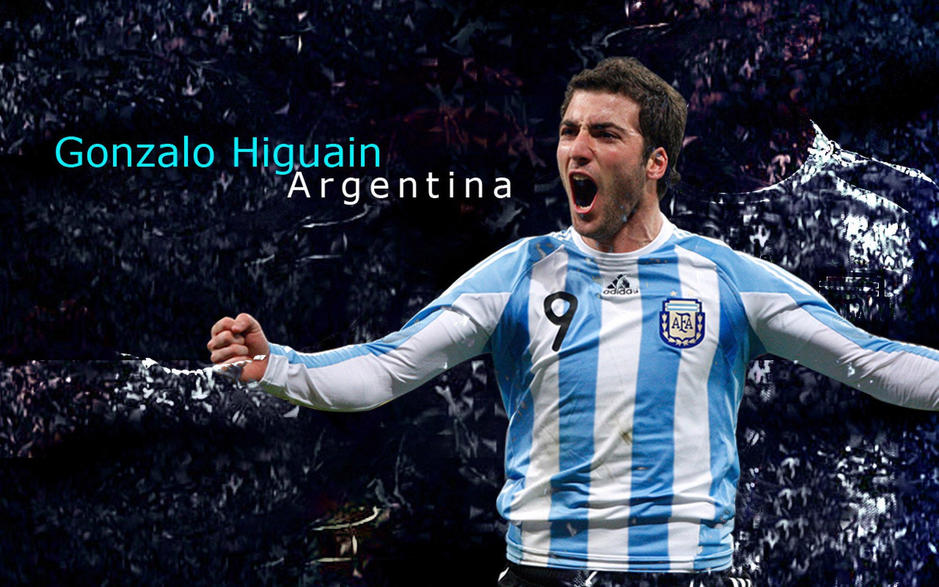 欧洲足球赛场上的英雄辈出，谁能成为顶尖之王？，欧洲厉害的足球明星